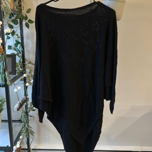 Lululemon Black Knit de Poncho